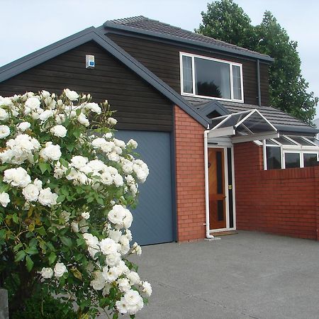 Aroha Riccarton Bed And Breakfast Christchurch Exterior foto